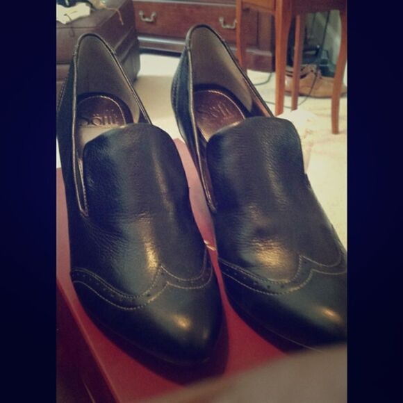 NIB Black Sofft shoes - Picture 1 of 4